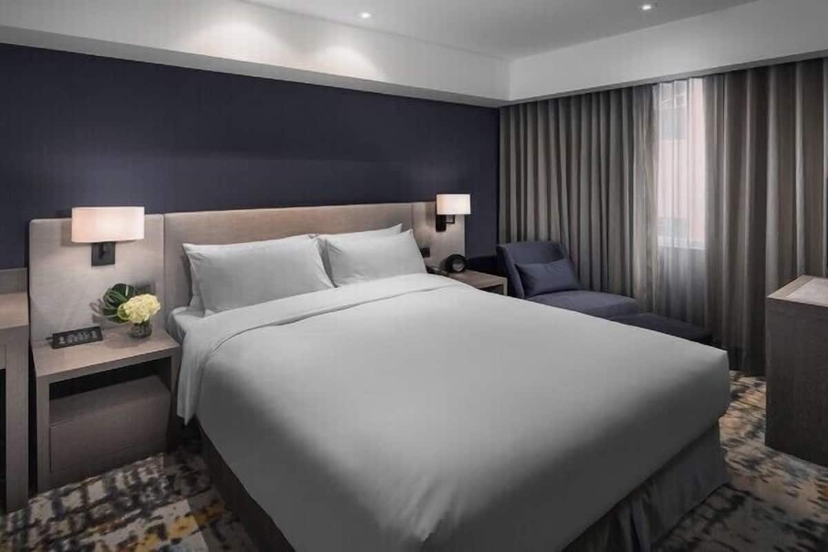In-room safe, desk, blackout curtains, soundproofing