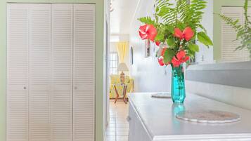 Signature Villa, 1 King Bed, Kitchen, Beachfront | Egyptian cotton sheets, premium bedding, pillowtop beds