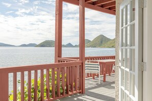 Villa Signature, 2 chambres, terrasse, au bord de l’océan | Terrasse/patio