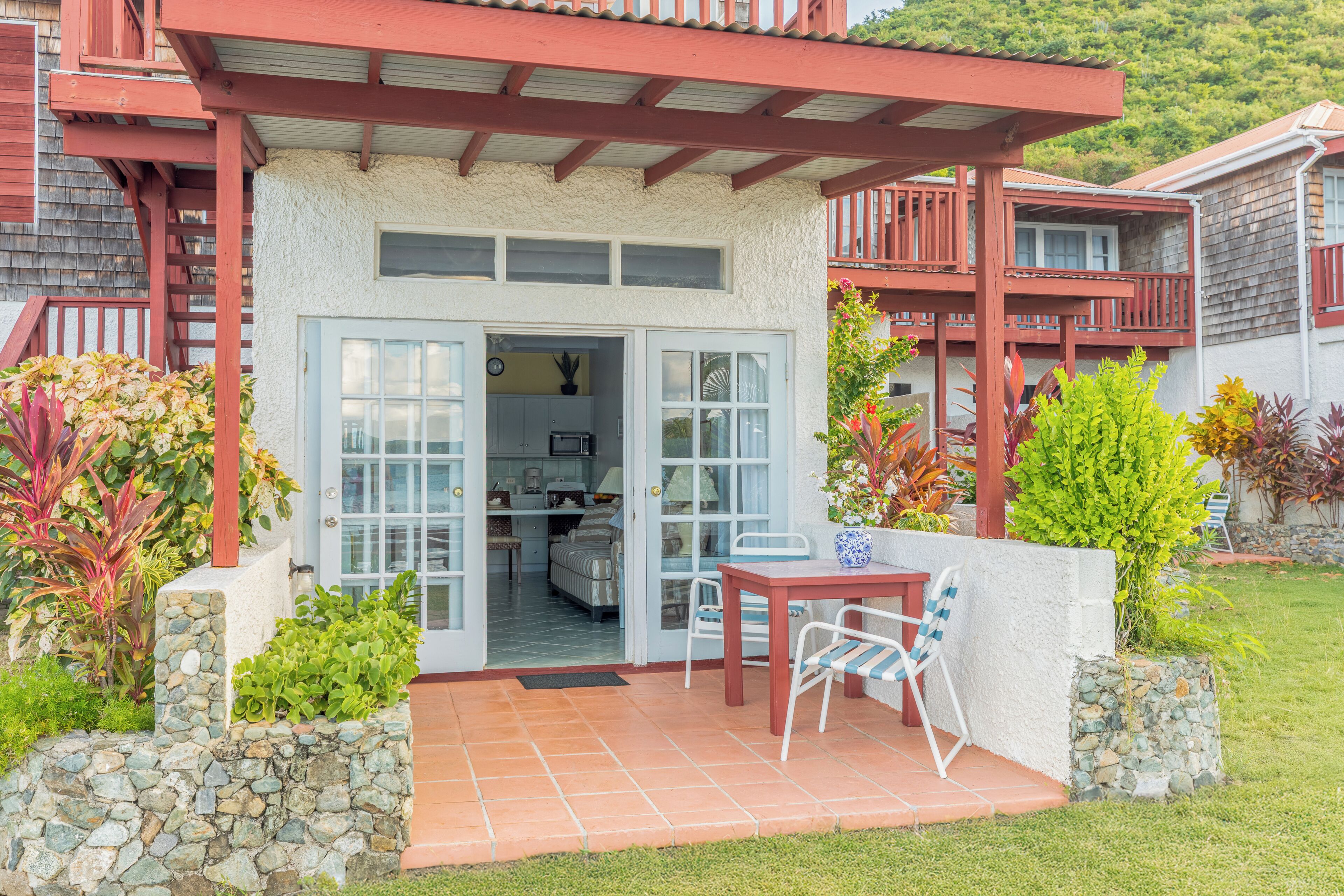 Villa Deluxe, 1 cama de matrimonio grande, vistas al mar, en esquina | Terraza o patio