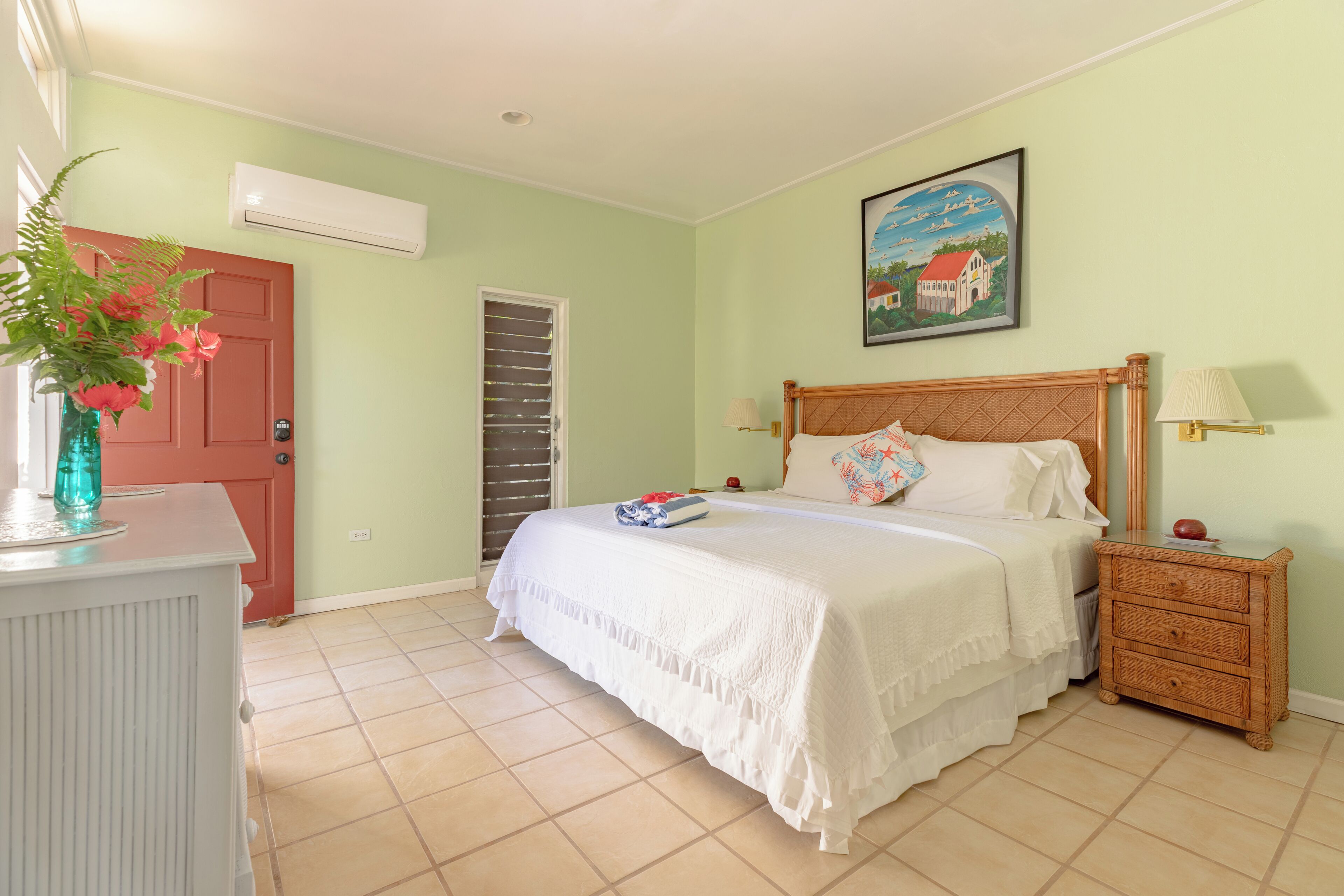 Signature Villa, 1 King Bed, Kitchen, Beachfront | Egyptian cotton sheets, premium bedding, pillowtop beds