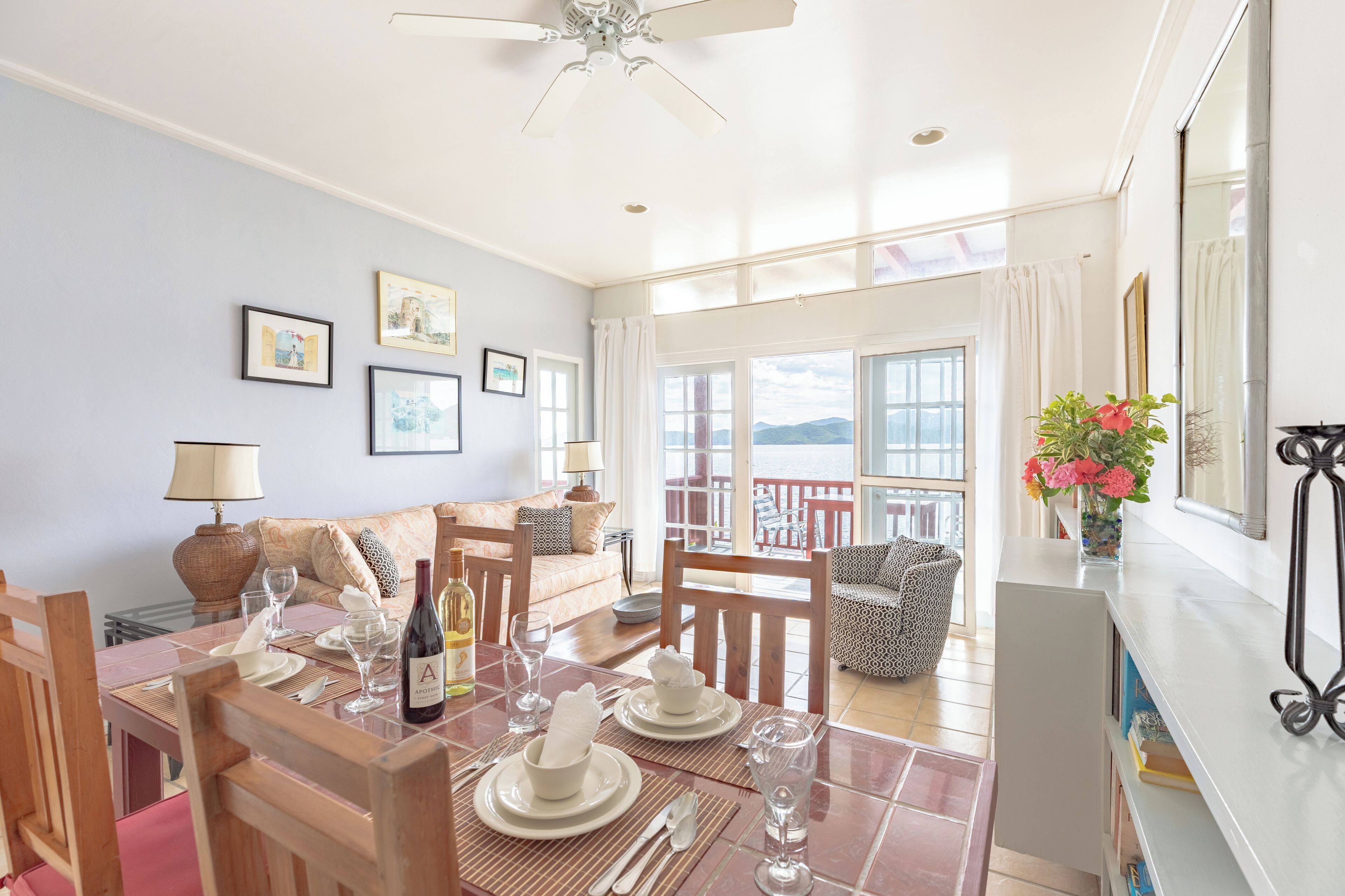 Signature Villa, 2 Bedrooms, Terrace, Oceanfront | Living area