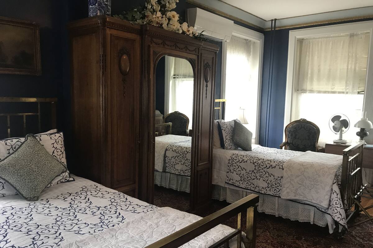 标准房, 2 张单人床 (Hall Bath, shared) | 高档床上用品、隔音、熨斗/熨衣板、折叠床/加床（额外收费）