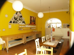 Buffet breakfast for a fee on weekdays - HappyGoLucky Hotel & Hostel (Berlin)