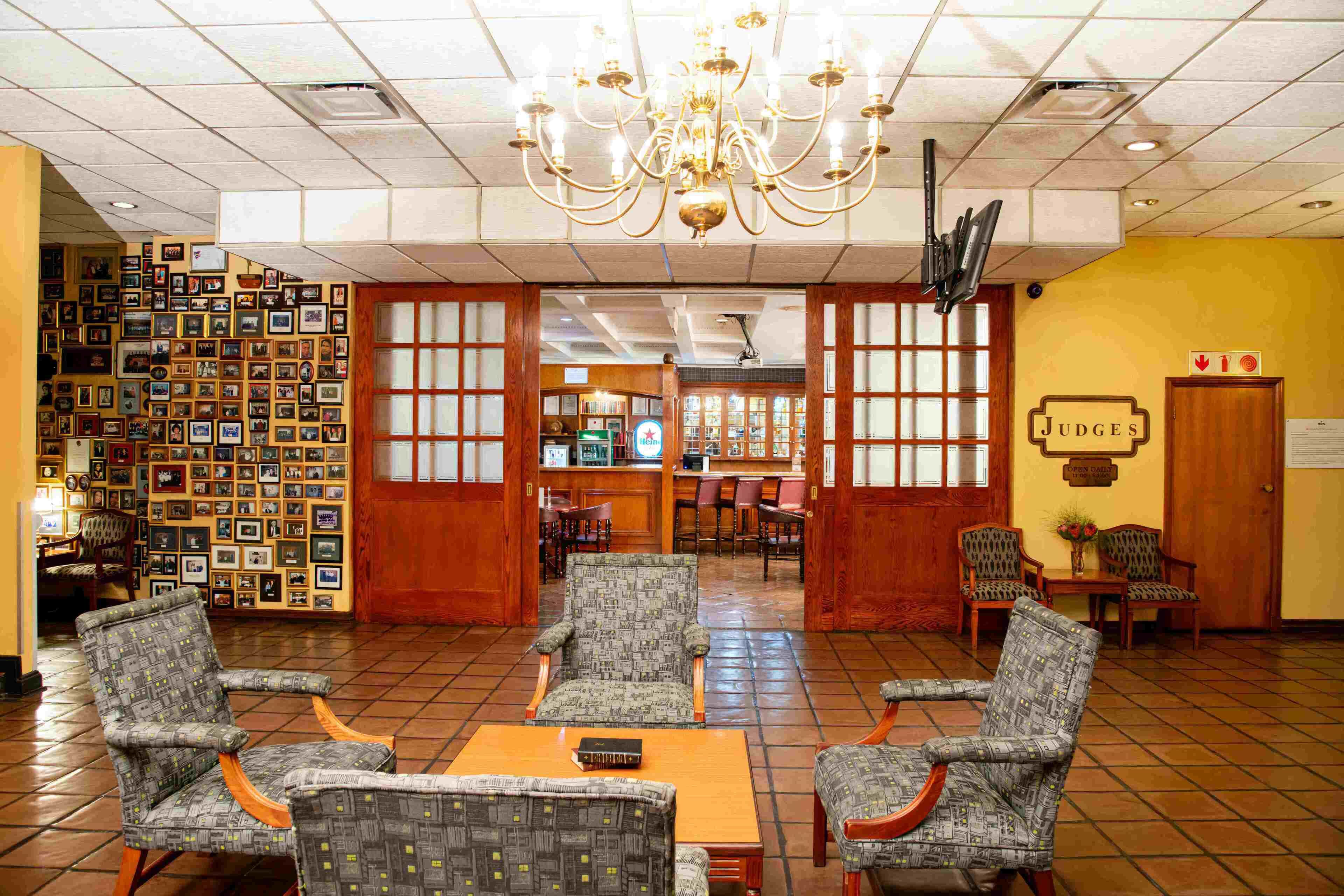 Bar (en el alojamiento)