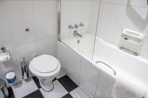 Standard Double Room, 1 Double Bed | Bathroom | Deep soaking tub, free toiletries, hair dryer, towels