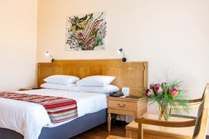 Superior Room, 1 Queen Bed | 1 bedroom, hypo-allergenic bedding, in-room safe, desk