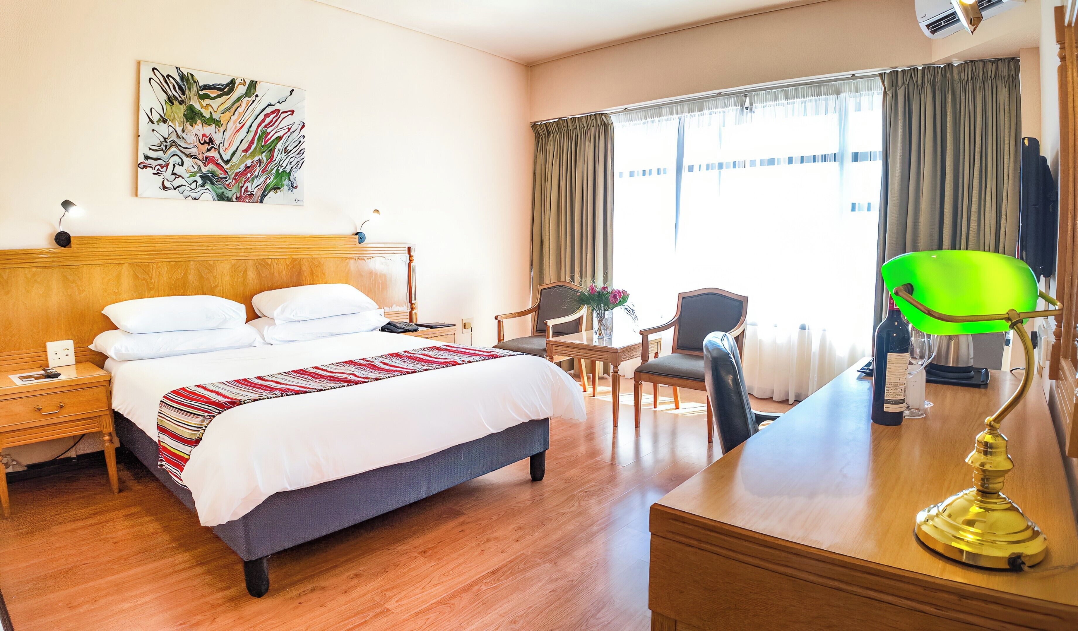 Superior Room, 1 Queen Bed | 1 bedroom, hypo-allergenic bedding, in-room safe, desk