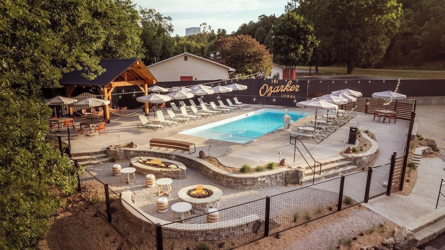 The Ozarker Lodge