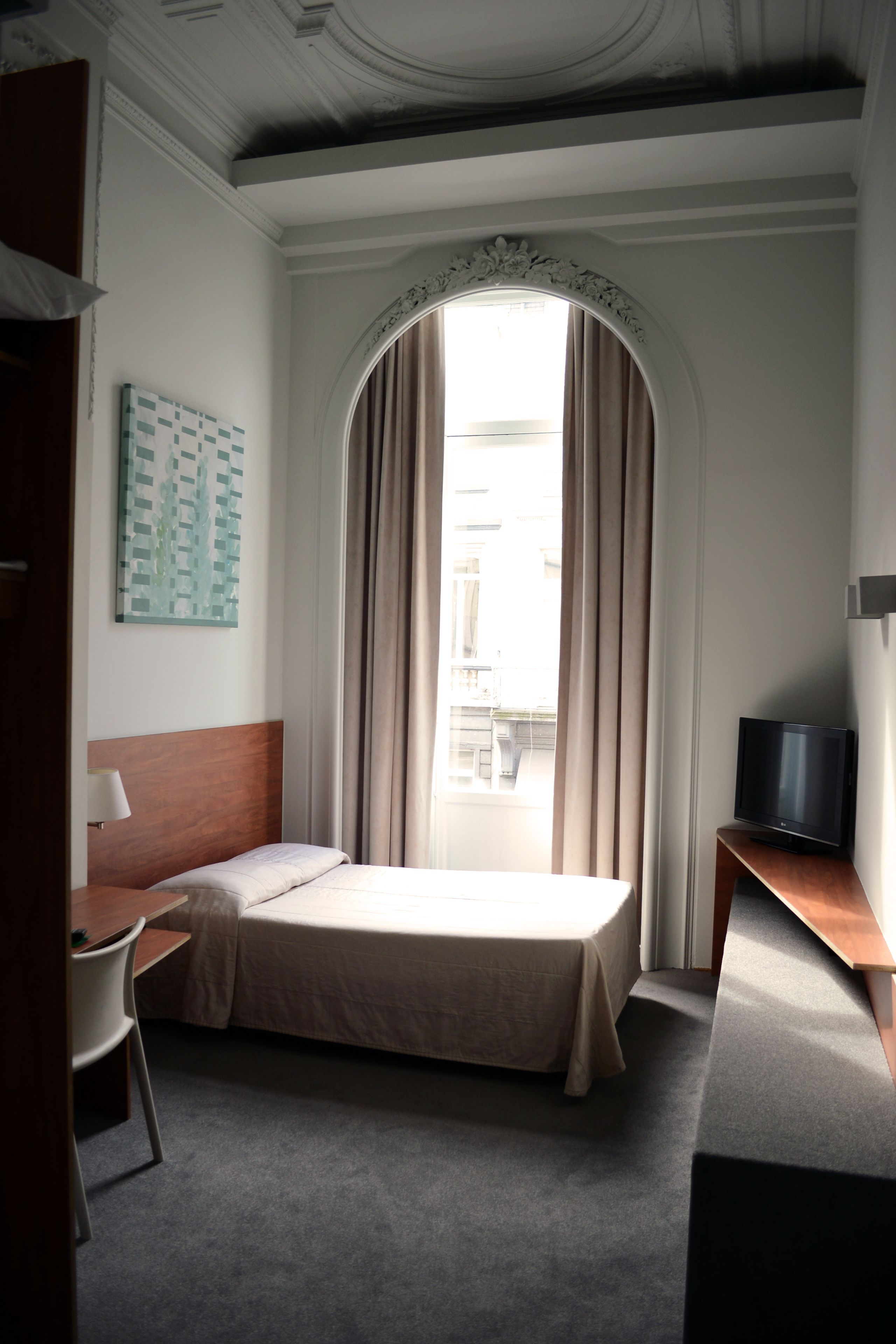 Photo - Hotel Du Congres