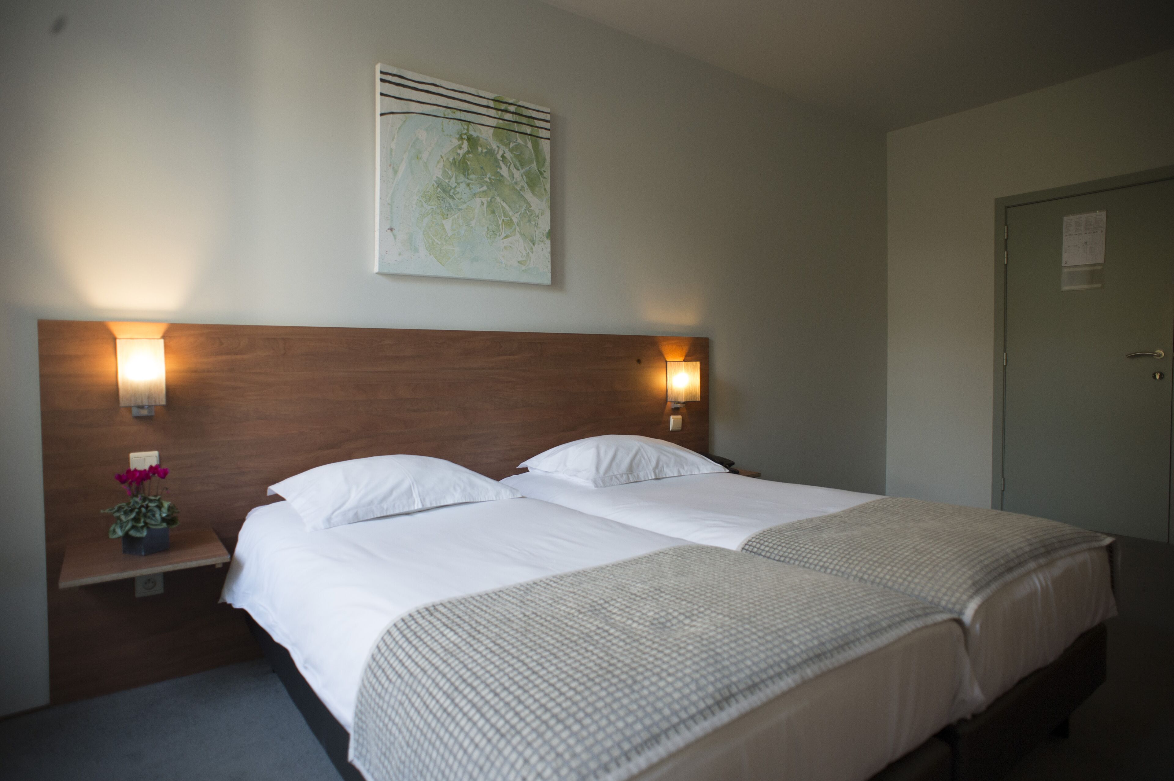 Photo - Hotel Du Congres