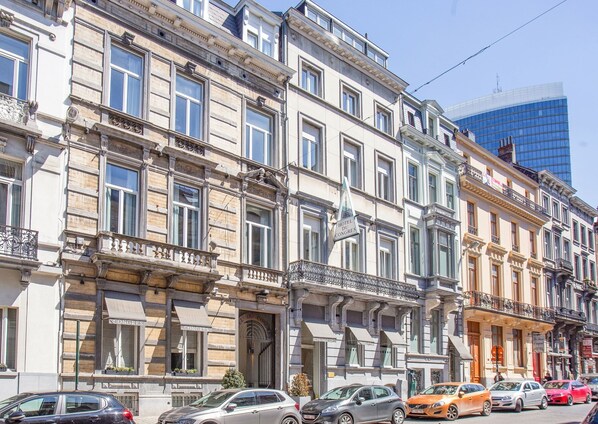 Front of property - Hotel Du Congres (Brussels)