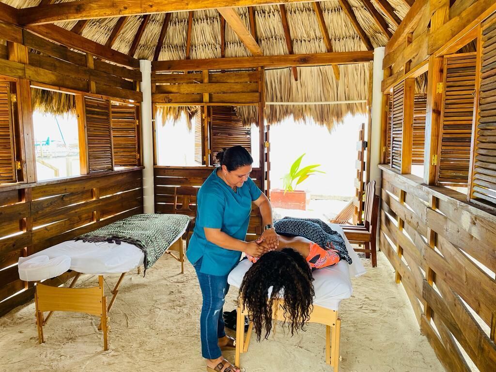Couples treatment rooms, beach massages