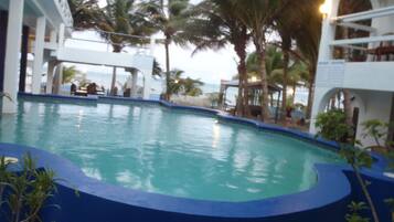 Outdoor pool, pool loungers