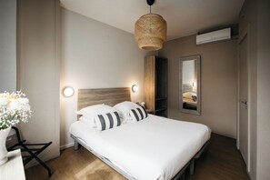 Chambre Standard double | Minibar, coffre-fort, bureau, rideaux dâobscurcissement