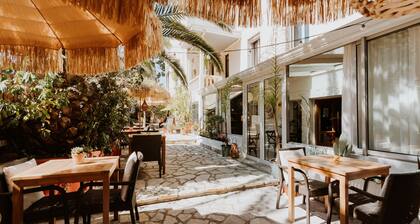 Hotel Le Petit Castel