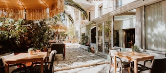 Hotel Le Petit Castel