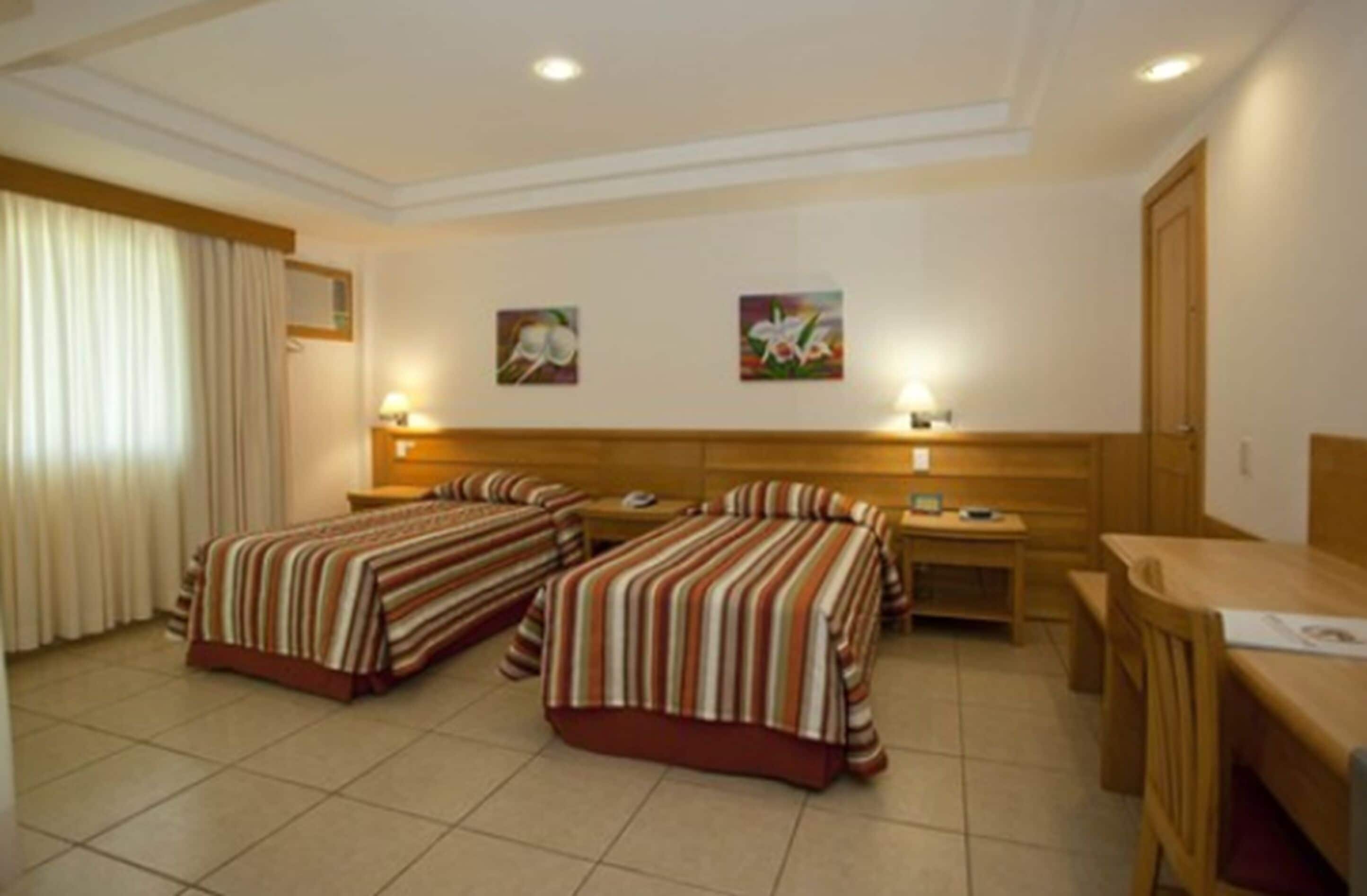 低過敏寢具、迷你吧、客房內保險箱、書桌