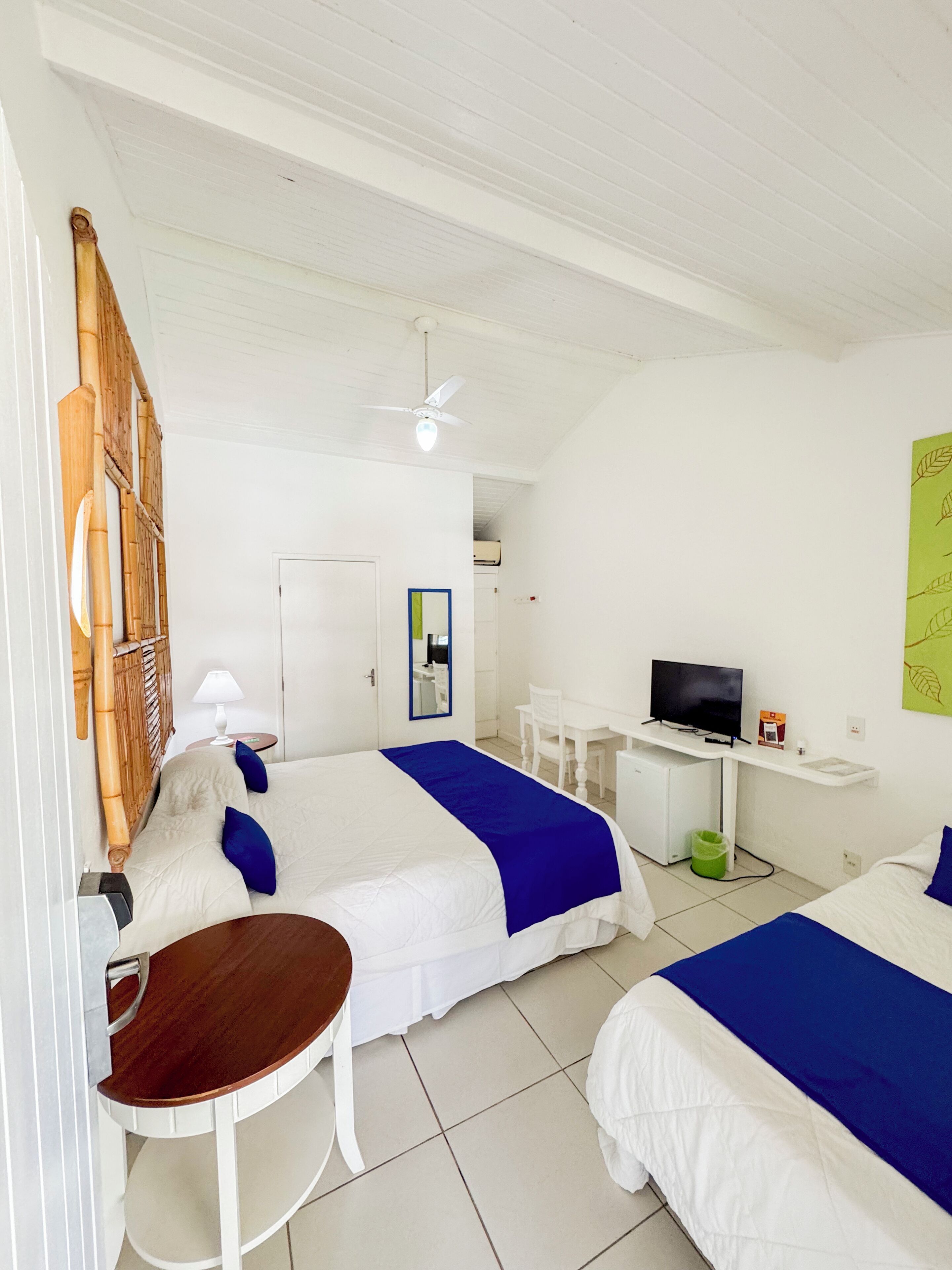 Superior Double Room, Balcony | Minibar, in-room safe, desk, free cribs/infant beds