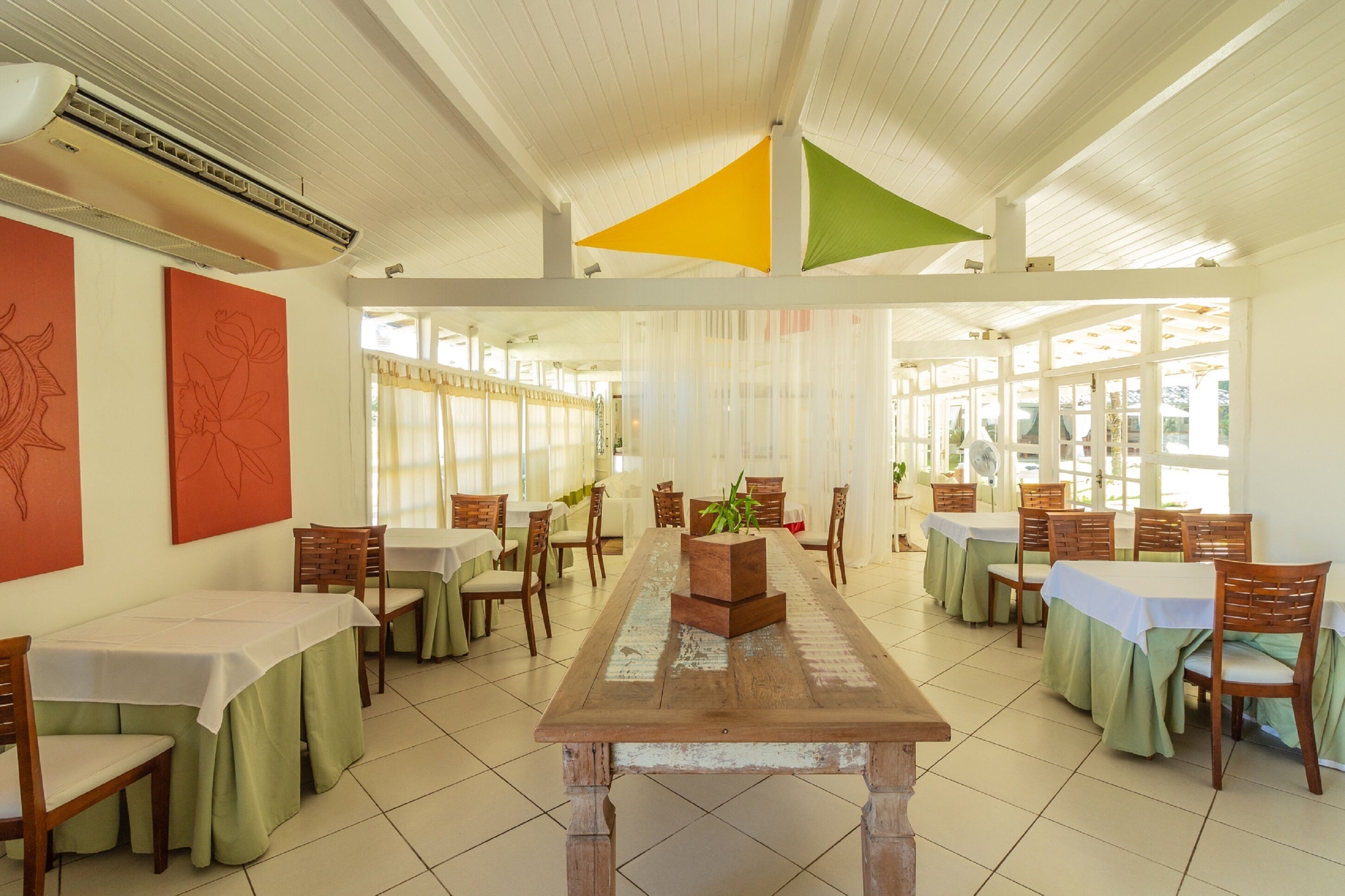 Desayuno buffet incluido todos los días 