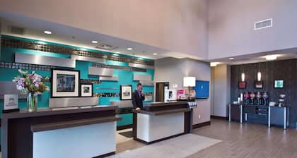 Hampton Inn & Suites Columbus/University Area