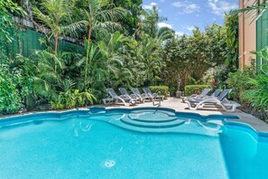 Outdoor pool, pool loungers