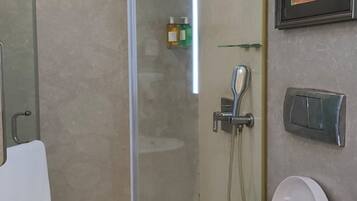 Standard Single Room | Bathroom