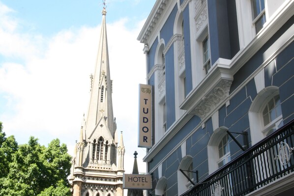 Exterior - Tudor Hotel (Cape Town)