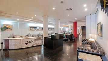 تقديم الإفطار والغداء، الأطباق العالمية