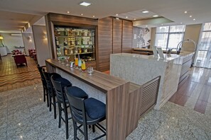 Bar (on property) - Slaviero Executive Pinhais (Pinhais)