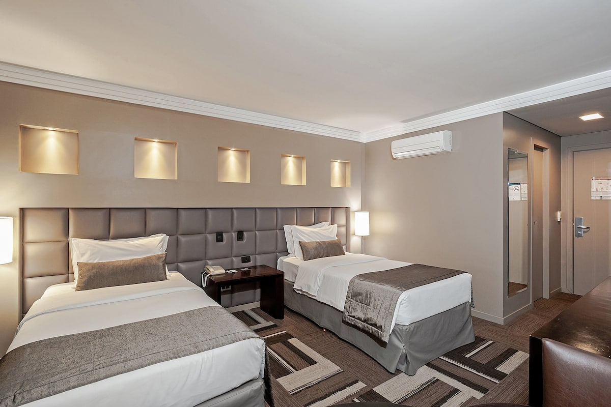 Chambre Deluxe avec lits jumeaux, 2 lits une place