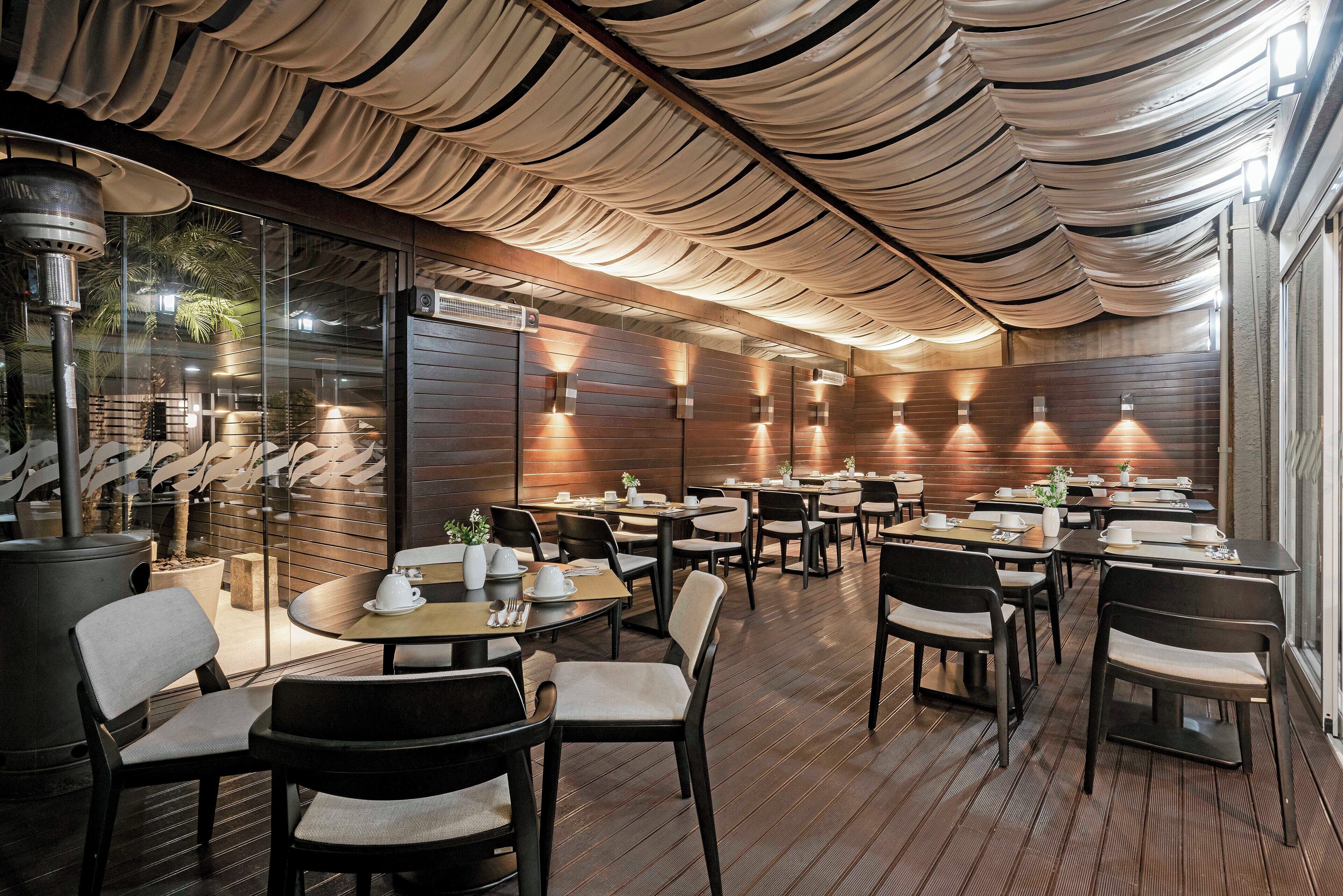 Aamiainen, lounas ja illallinen