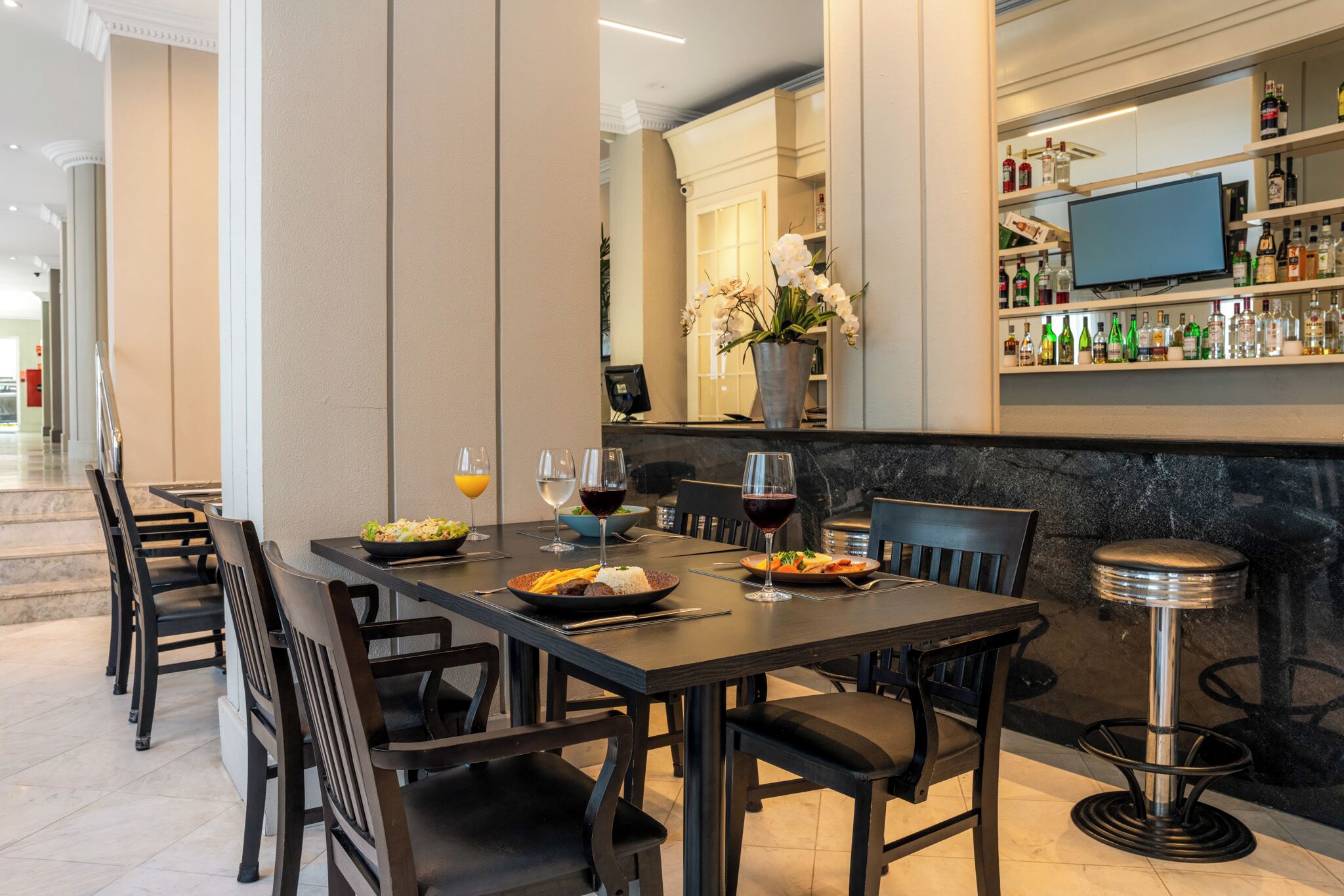 Breakfast, lunch and dinner served