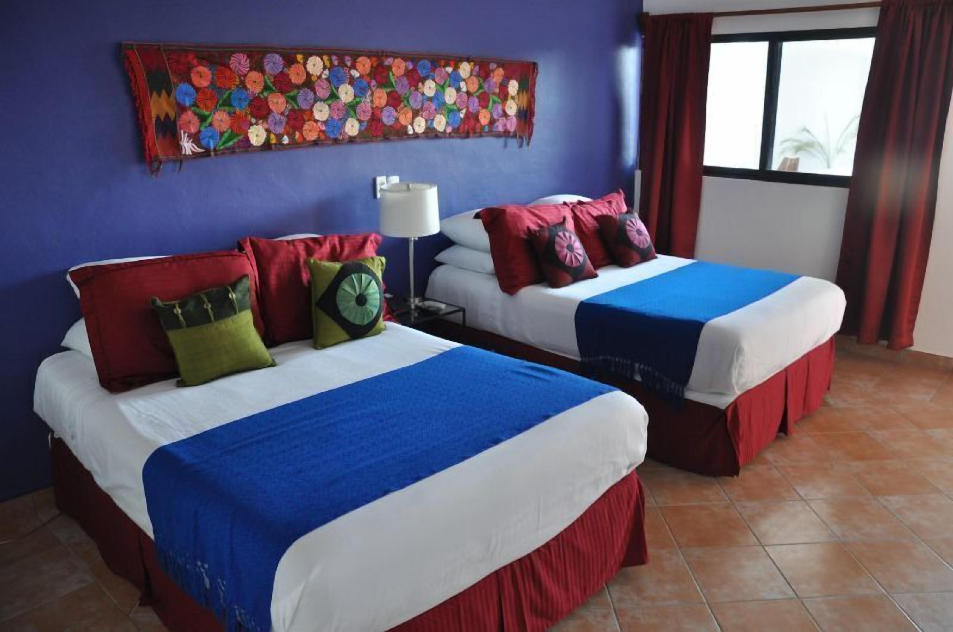 standard room, 2 double beds, courtyard area | 1 bedroom, premium bedding, pillow-top beds, minibar