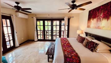 Deluxe Suite, 1 King Bed, Balcony | Premium bedding, memory-foam beds, minibar, in-room safe