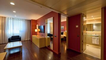 1 habitación, minibar, caja de seguridad en la habitación y escritorio