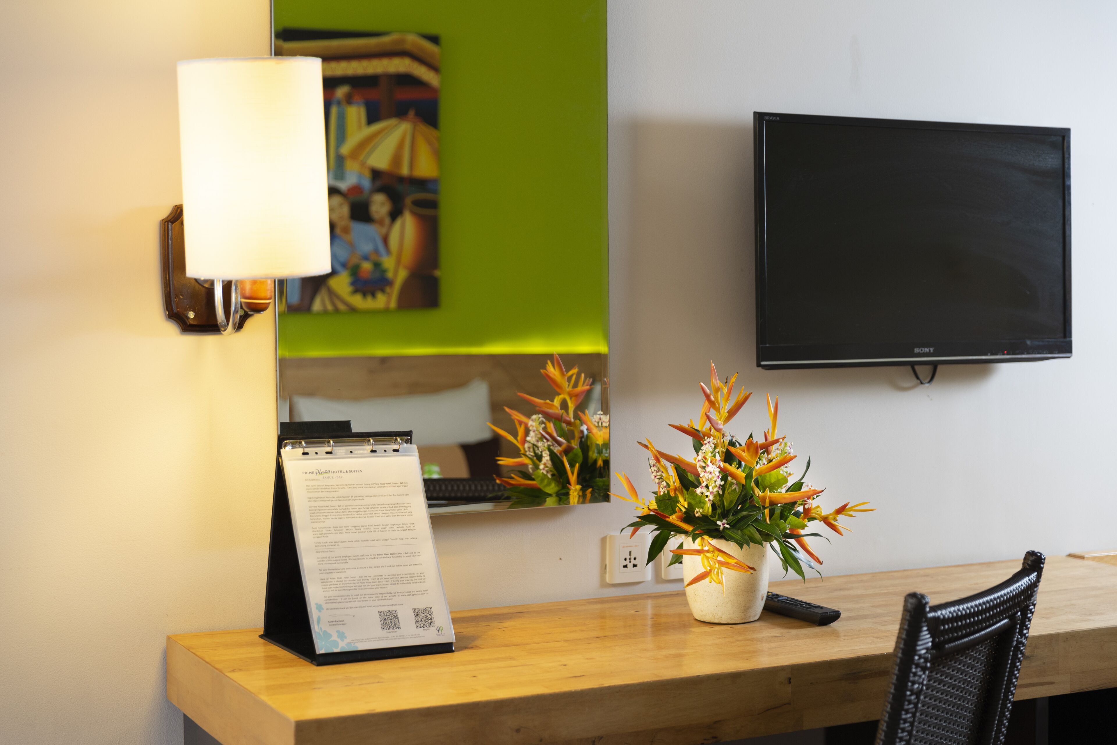 minibar, in-room safe, desk, free wifi