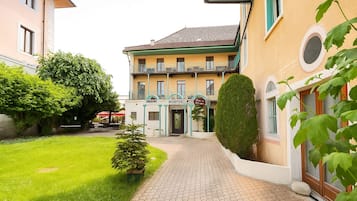 Facciata della struttura