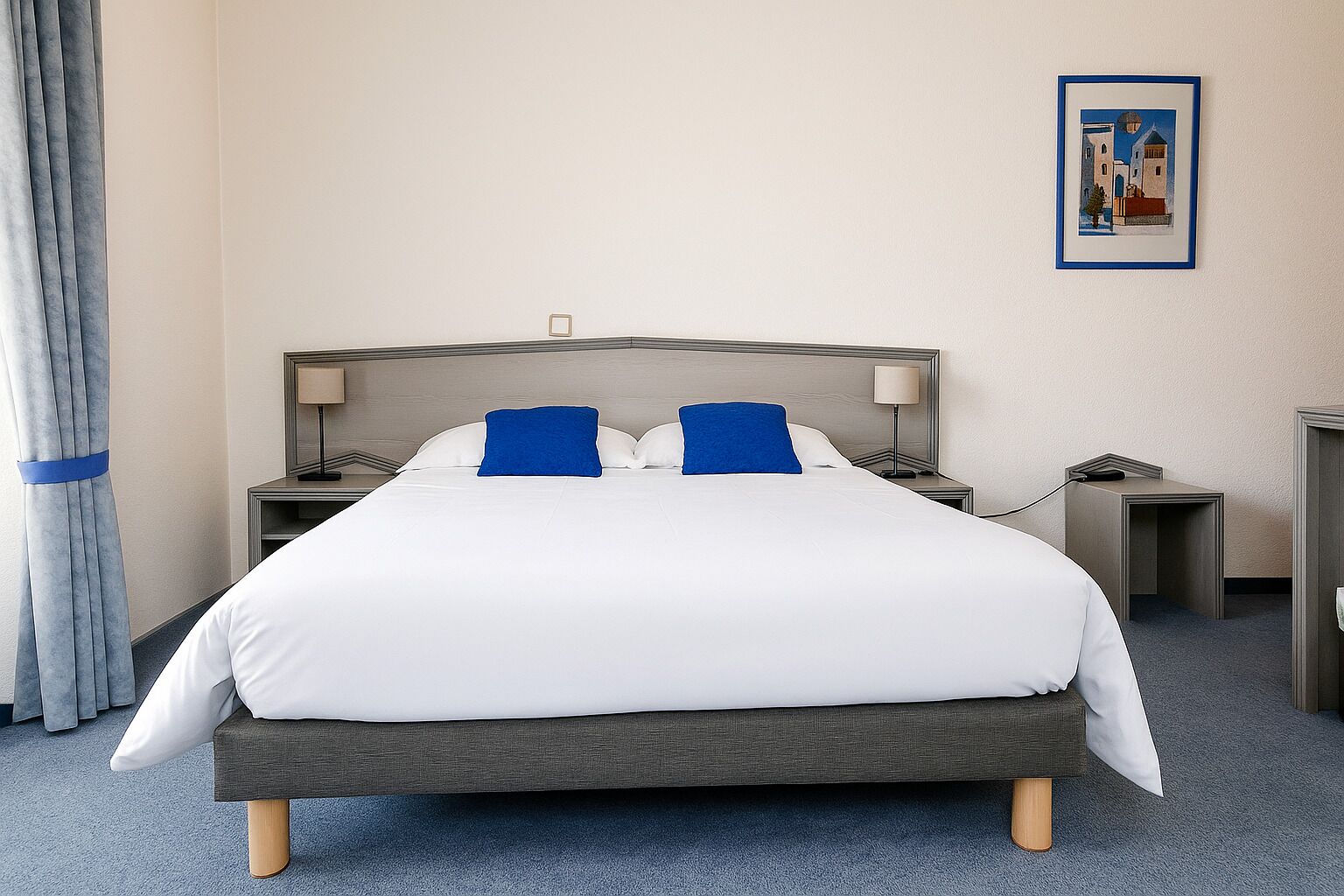 standard double room | in-room safe, desk, soundproofing, iron/ironing board