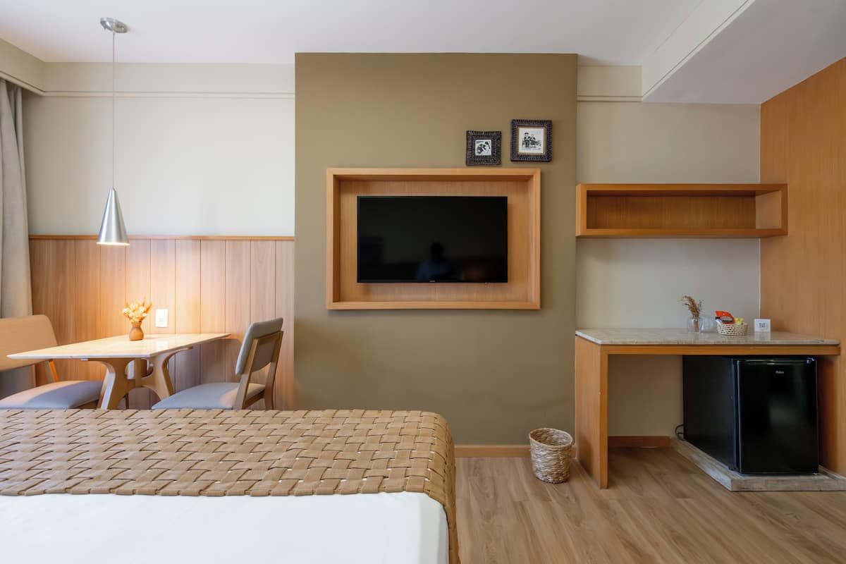 Minibar, in-room safe, desk, laptop workspace