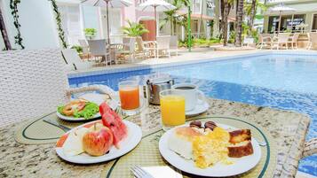 Free daily full breakfast