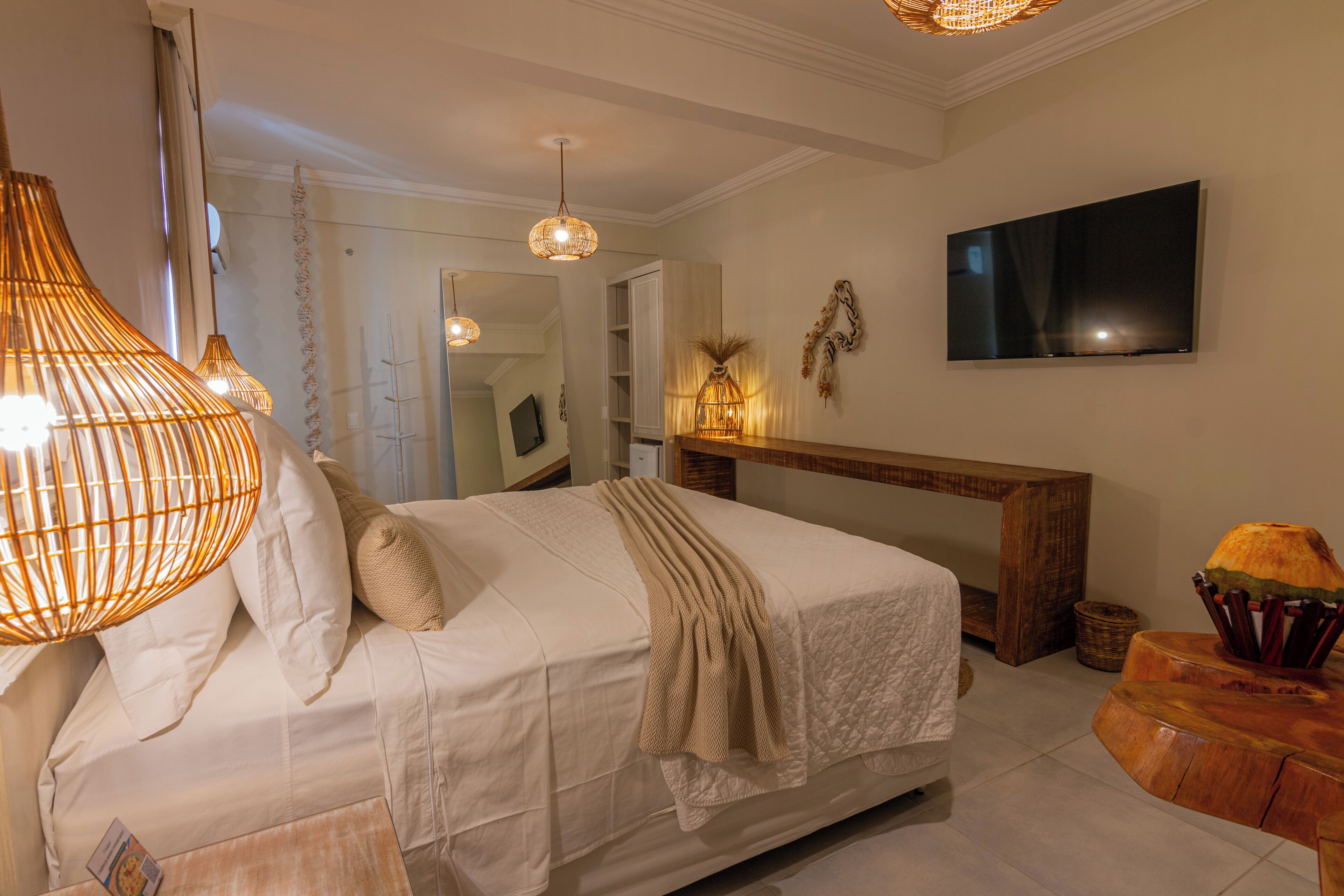 suite charme | 1 bedroom, minibar, in-room safe, desk