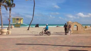 On the beach, beach cabanas, beach towels, 6 beach bars