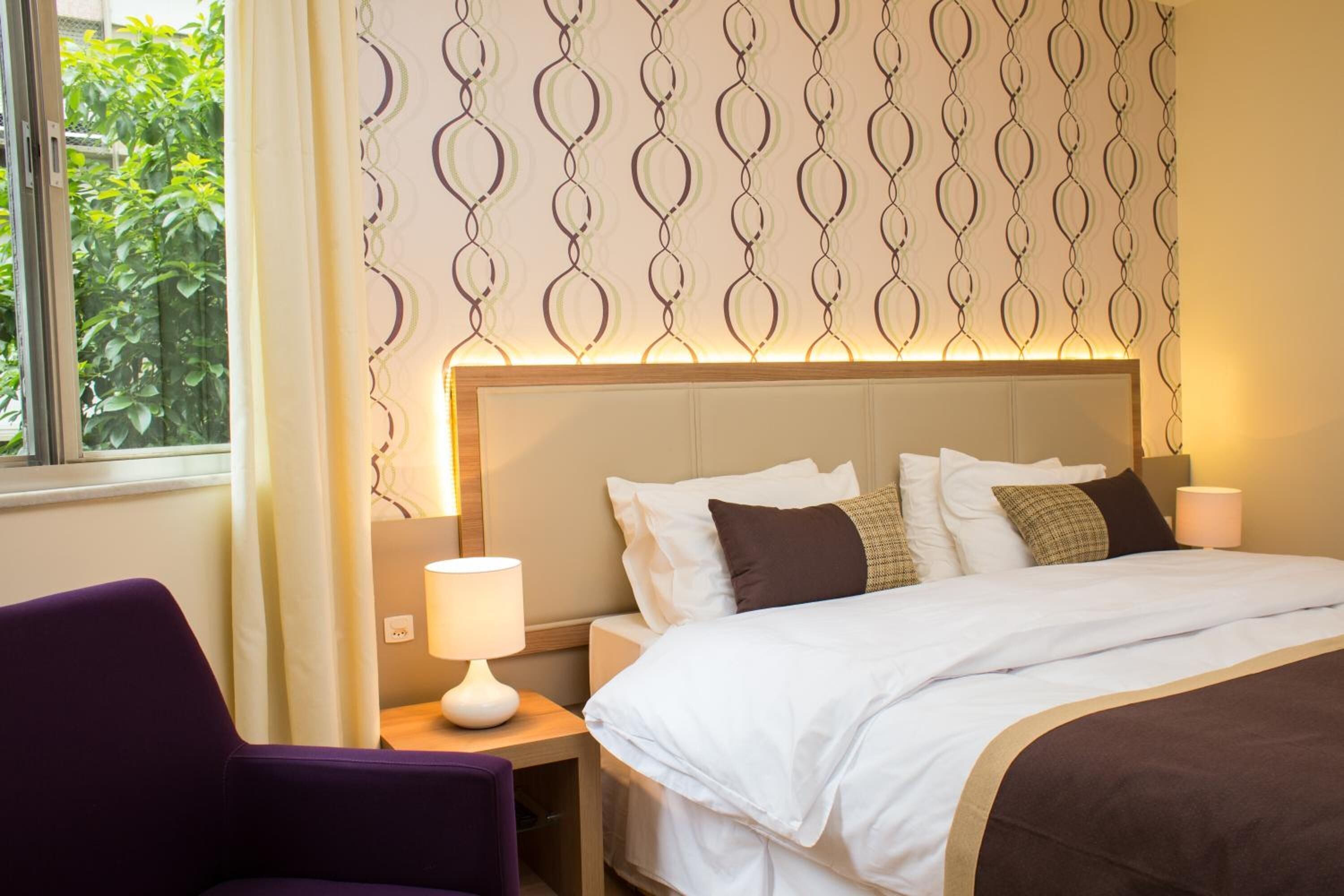 minibar, in-room safe, desk, soundproofing