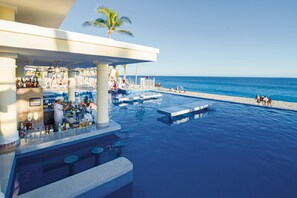 Poolside bar