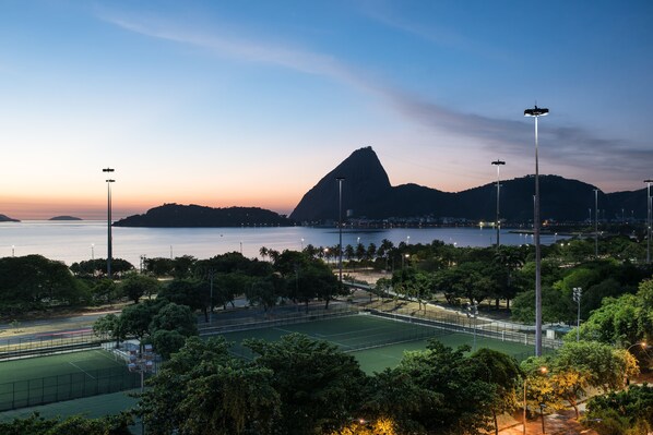 Superior Vista Pao de Acucar Twin | Beach/ocean view