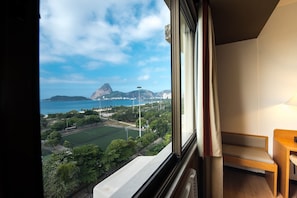 View from room - Hotel Novo Mundo (Rio de Janeiro)