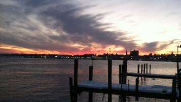 Dock