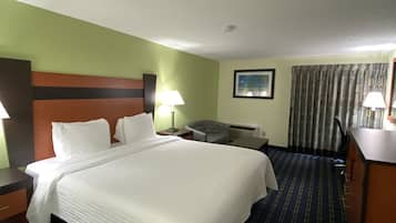 Standard Room, 1 King Bed (Sofa, Smoke Free) | In-room safe, desk, blackout drapes, iron/ironing board