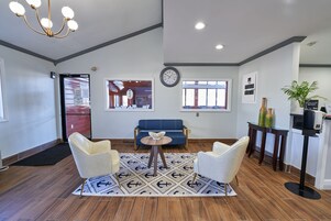 Sala de estar en el lobby